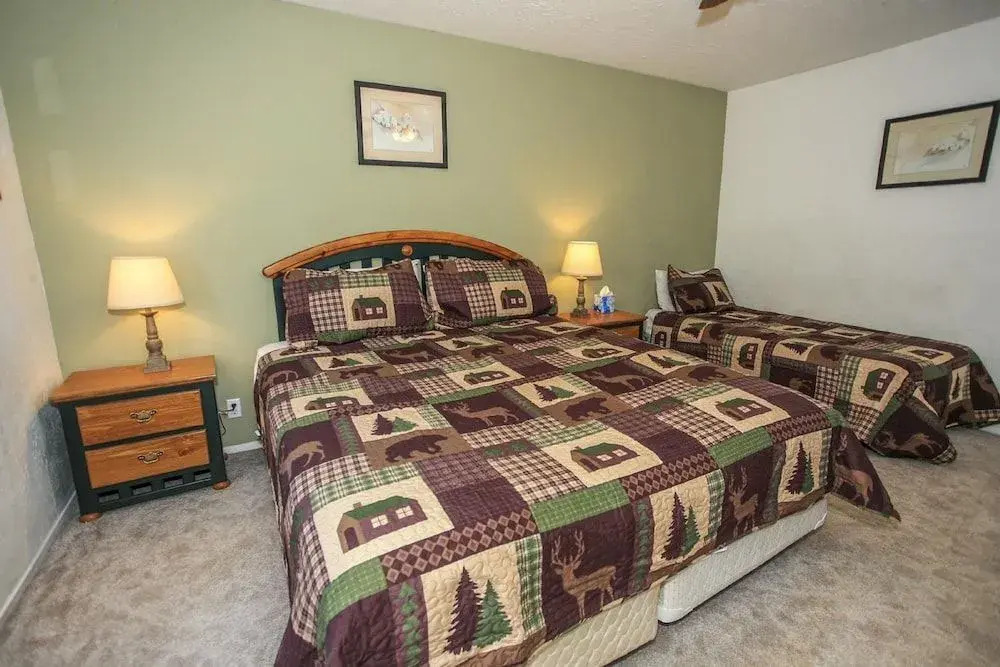 Moonridge Alpine Retreat