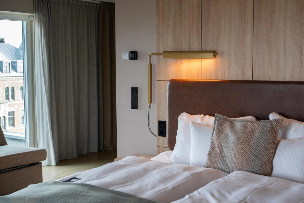 Clarion Hotel Sea U