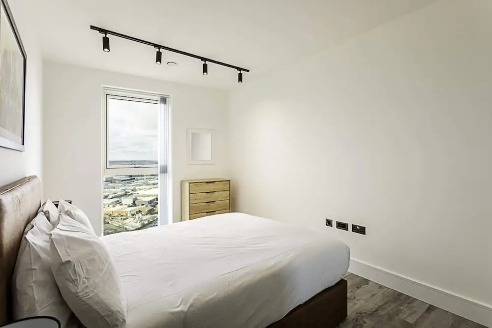 Icon Tower Flat VI