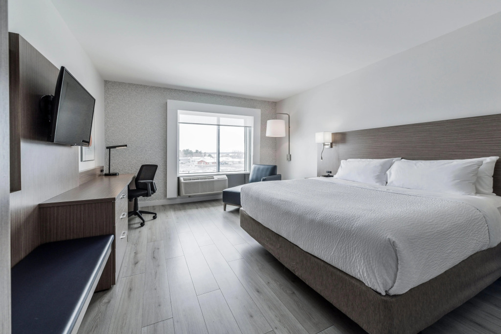 Holiday Inn Express Hotel & Suites Saint - Hyacinthe by IHG