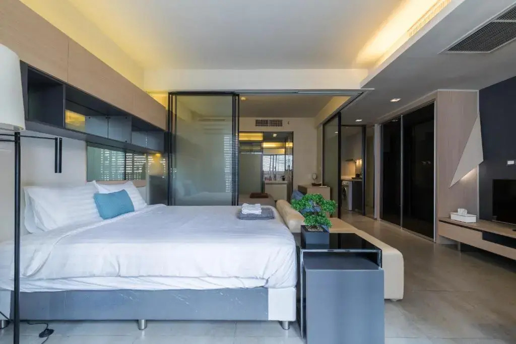 Stylish room ,2beds, Free Wi-Fi,Netflix, BTS Asok, Sukhumvit