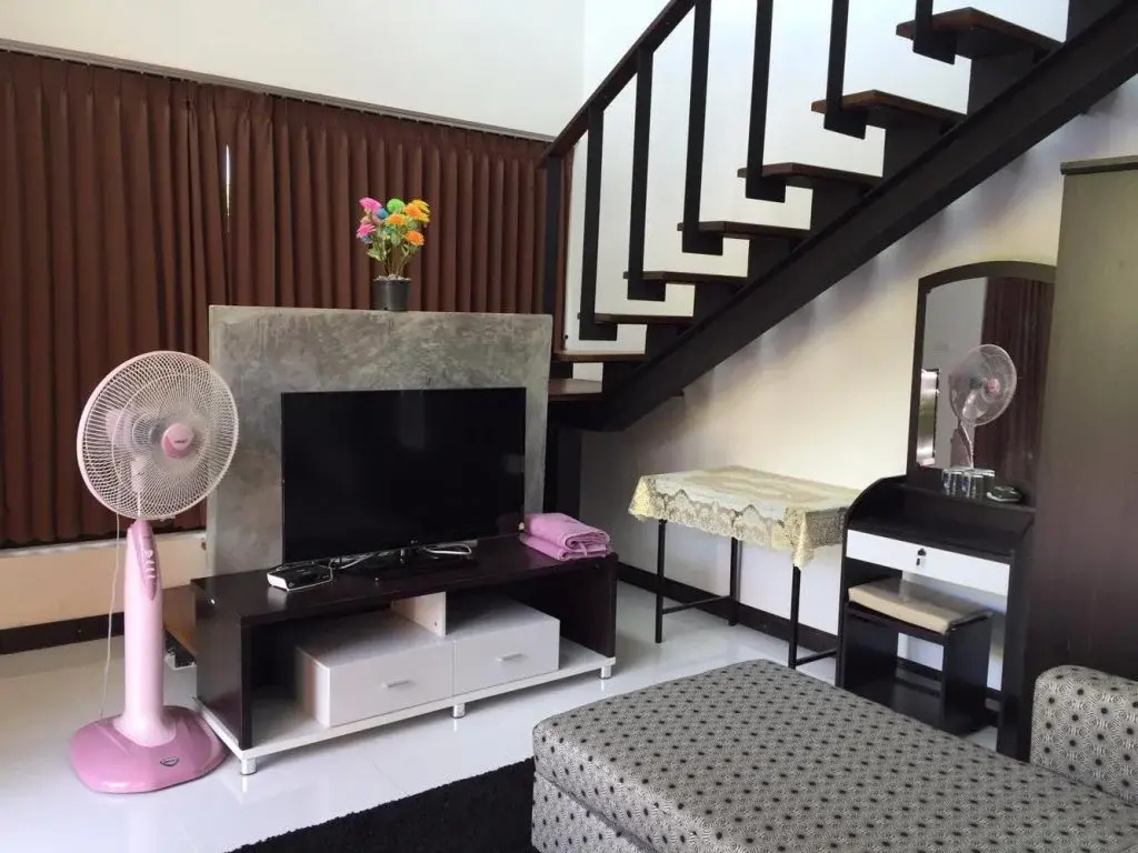 Lolita Bungalow