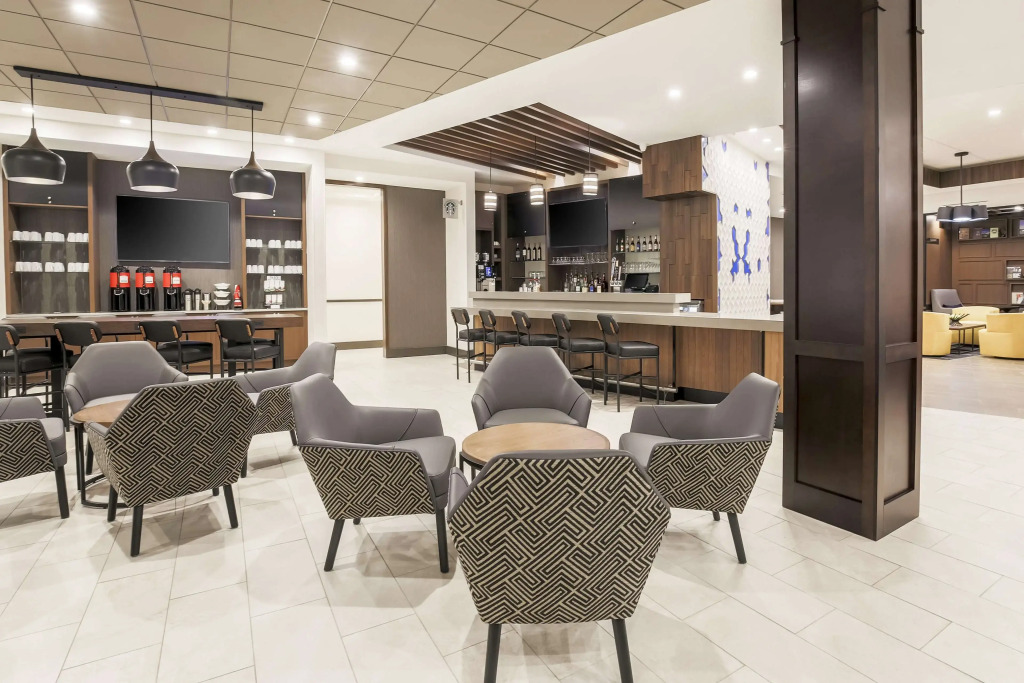 Hyatt Place Waco - South