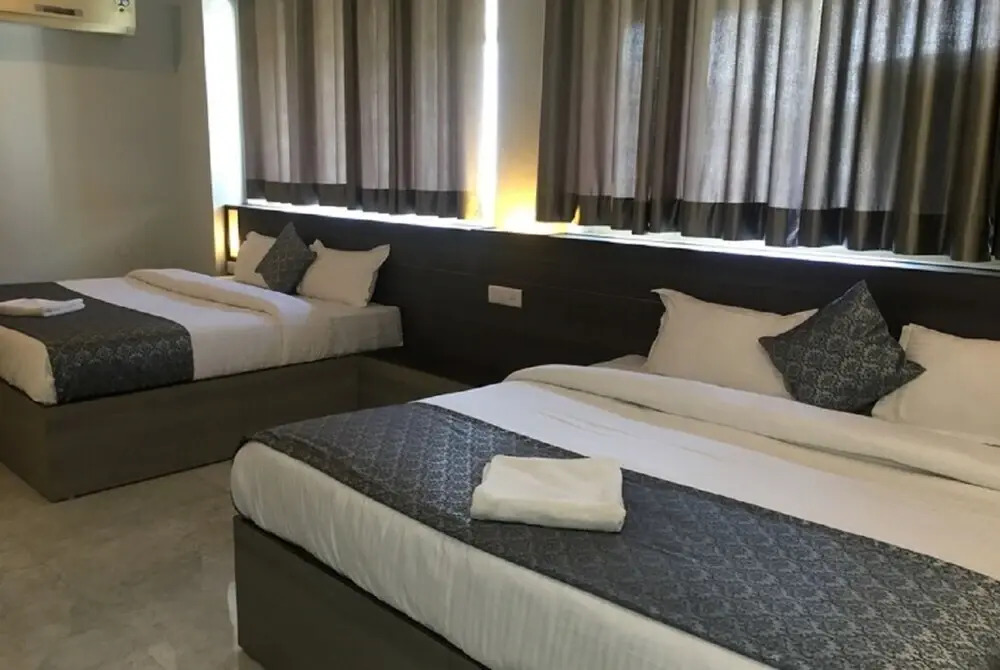 Goroomgo Bhagirath Inn Tapovan Rishikesh