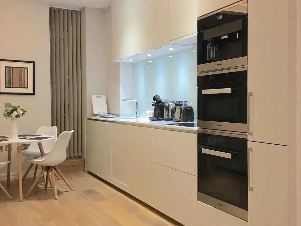 Trafalgar Luxury Suites