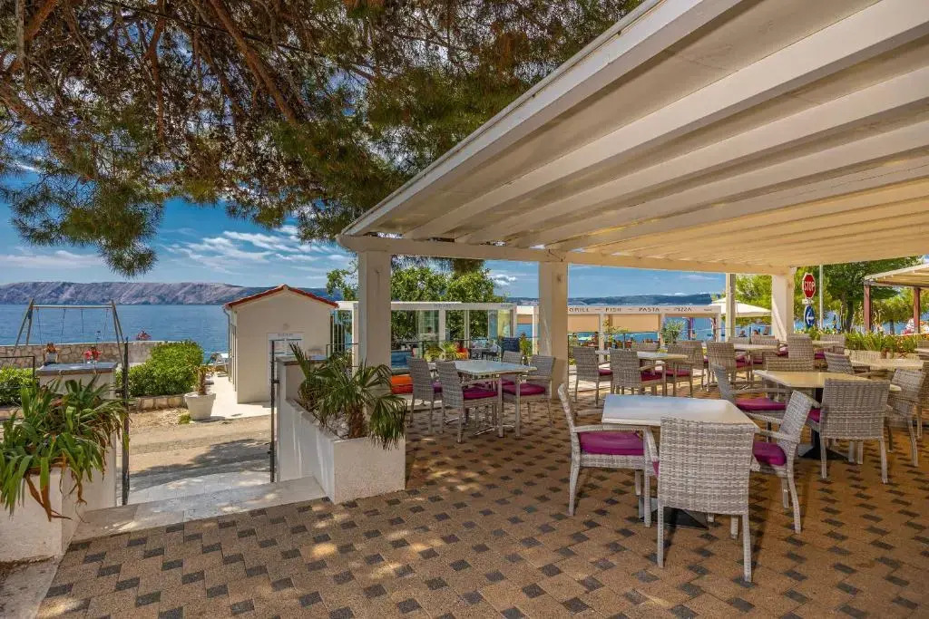 Rocky Beach Rooms