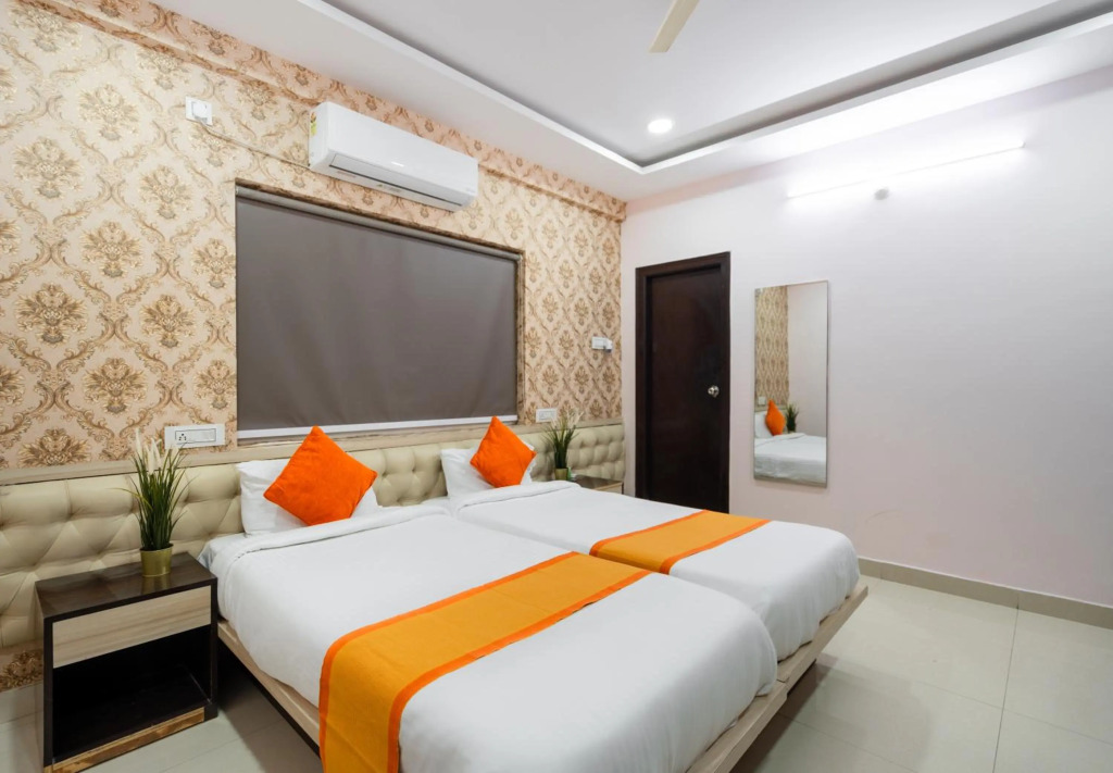 Hotel Iris Atnest Madhapur - A Business Hotel