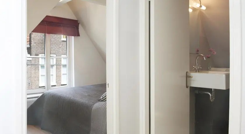 Downtown Apartment