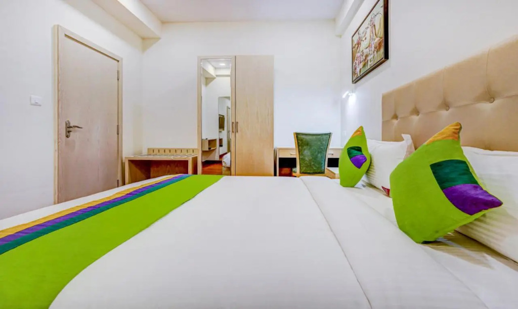 Treebo Galaxy Suites Near Yeshwanthpur Railway Station