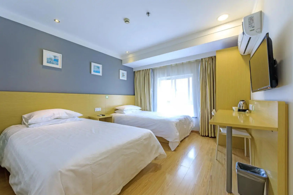 Hi Inn Shanghai Zhoupu Xiao Shanghai