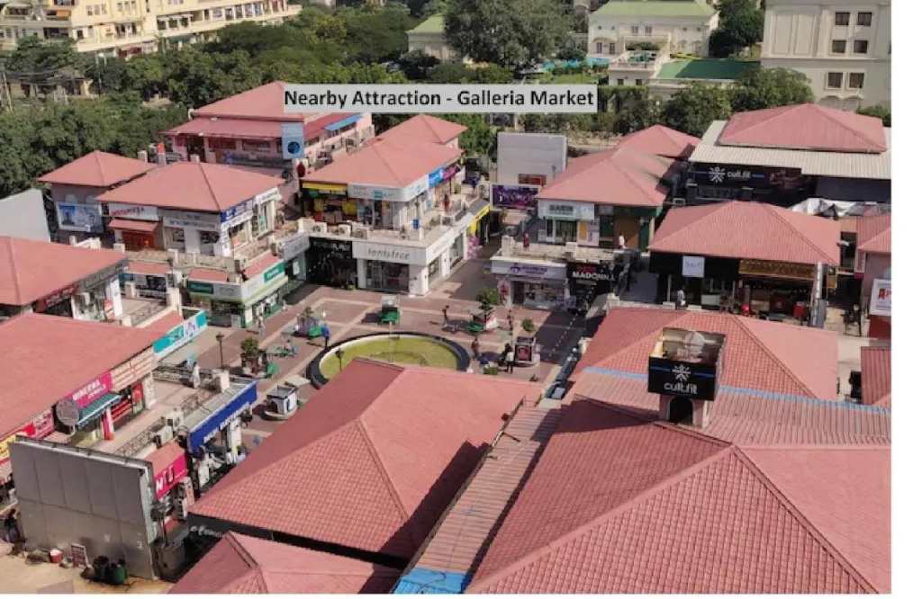 NUAB House - Near Fortis, MAX, MEDANTA, Paras Hospitals and HUDA Metro