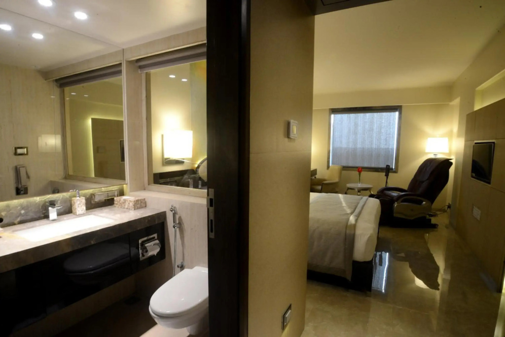 Hotel Sai Palace Grand Malad