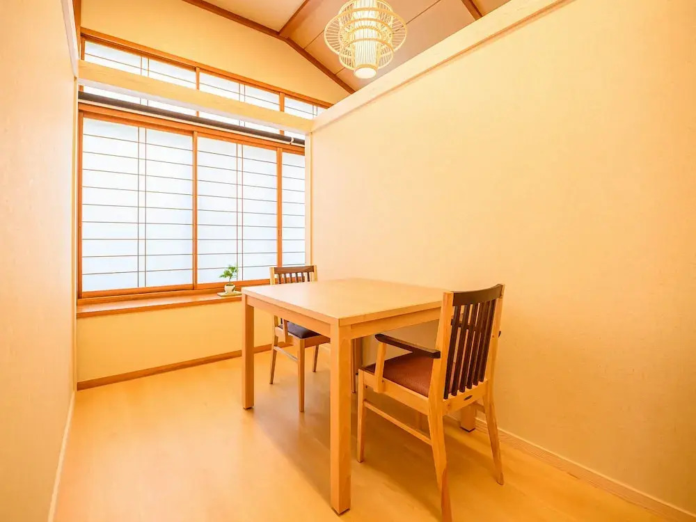 昭和レトロの民泊 正直屋