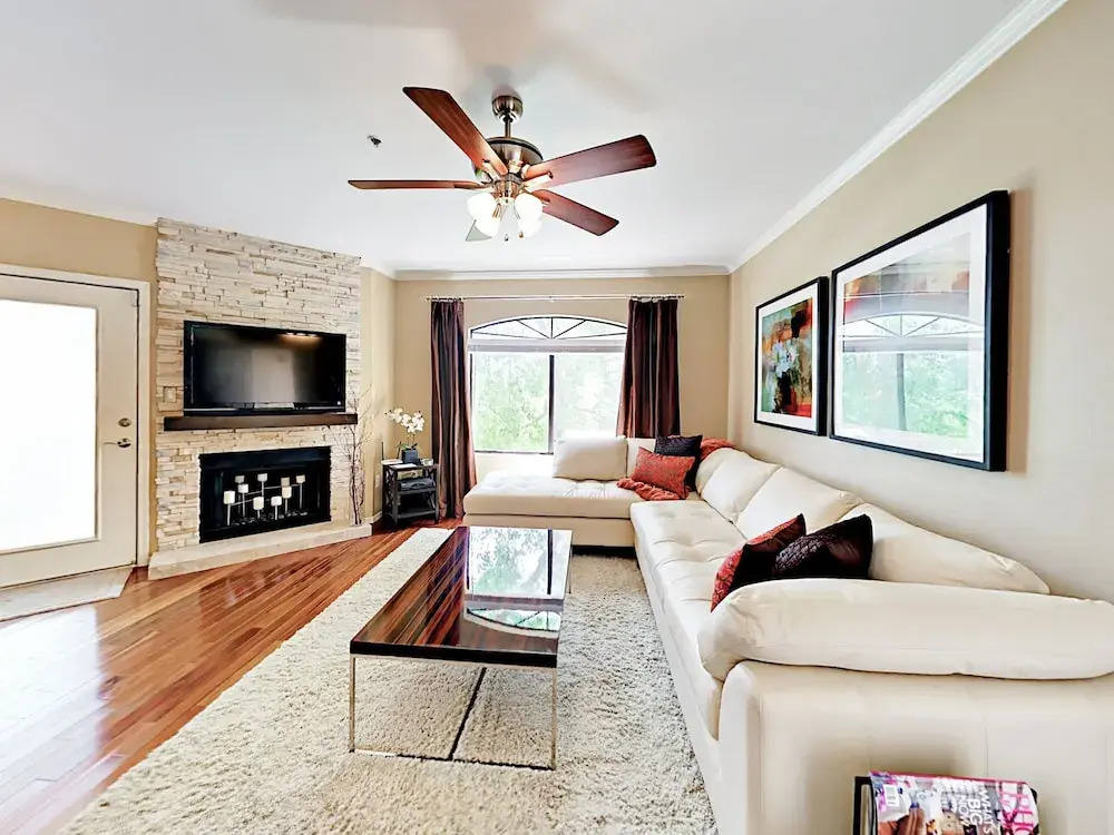 15095 N Thompson Peak Pkwy Condo #2053 2 Bedrooms 2 Bathrooms Condo