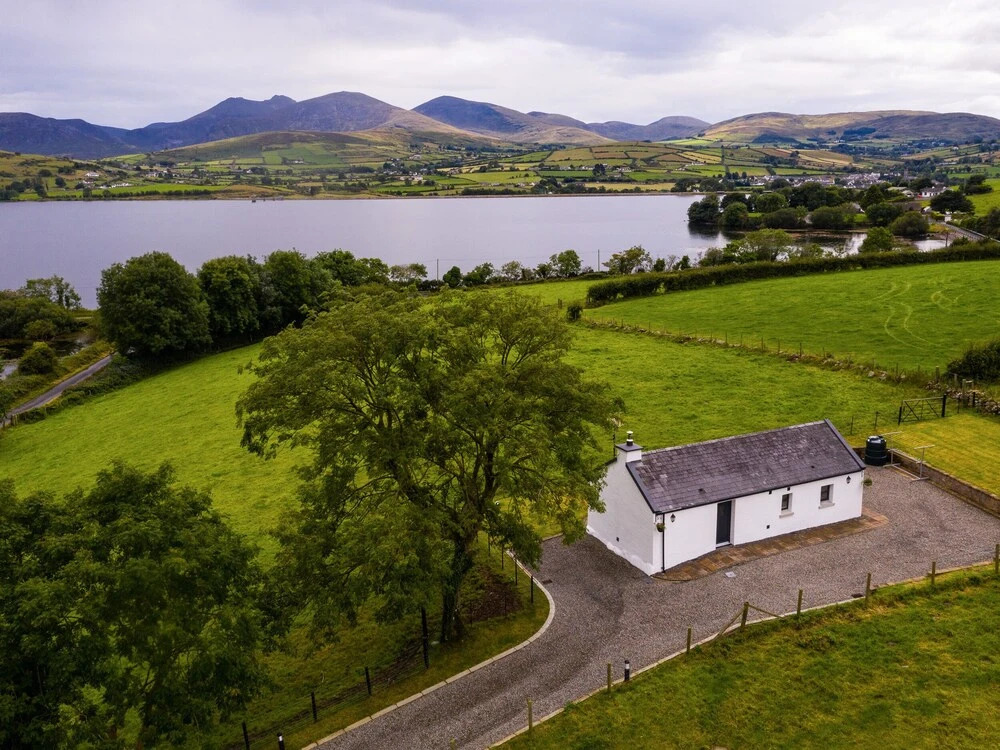 Lough Island Reavy Cottage