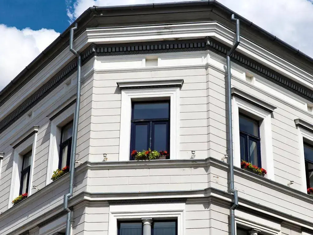 Amber Apartments
