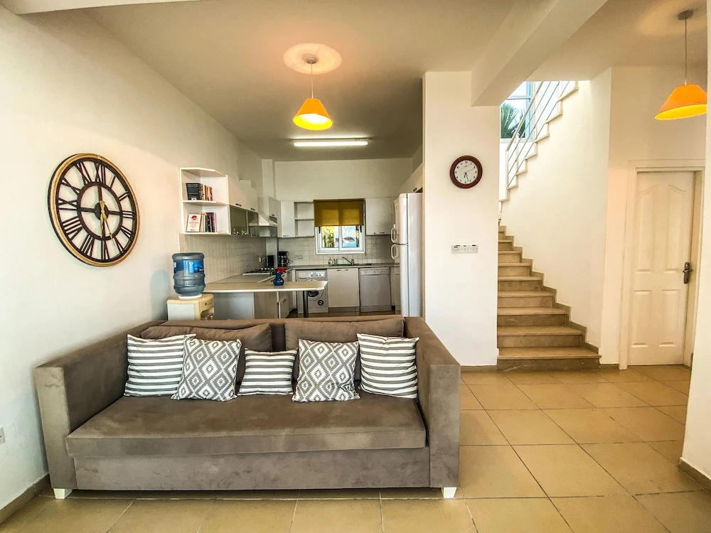 Detached Villa, Private Heated Pool, Outstanding Sea Views, Sleeps 6, Free Wifi