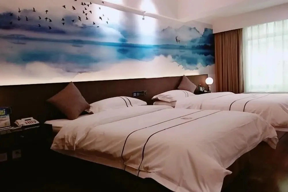 Yuecheng Business Motel
