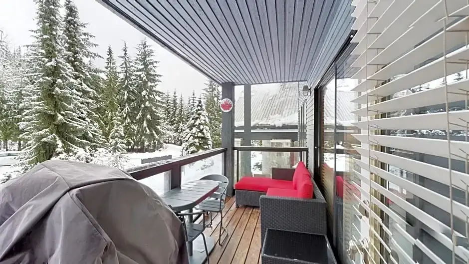 Whistler Blackcomb VR at Powderhorn