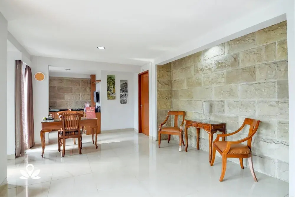 ZEN Rooms Basic near Cilandak Town Square