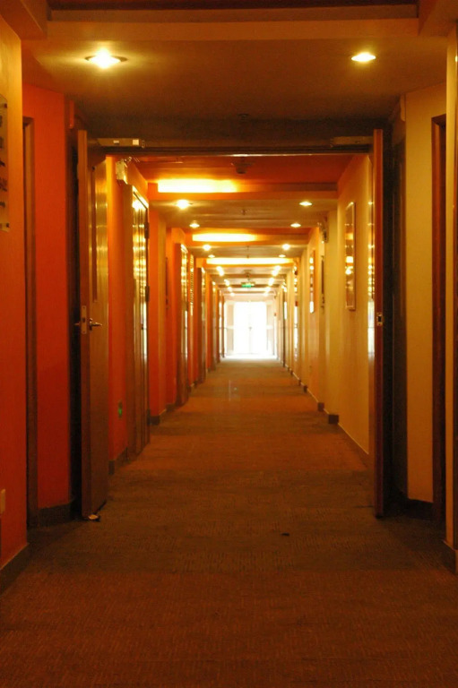 Yanjiang East Garden Inn