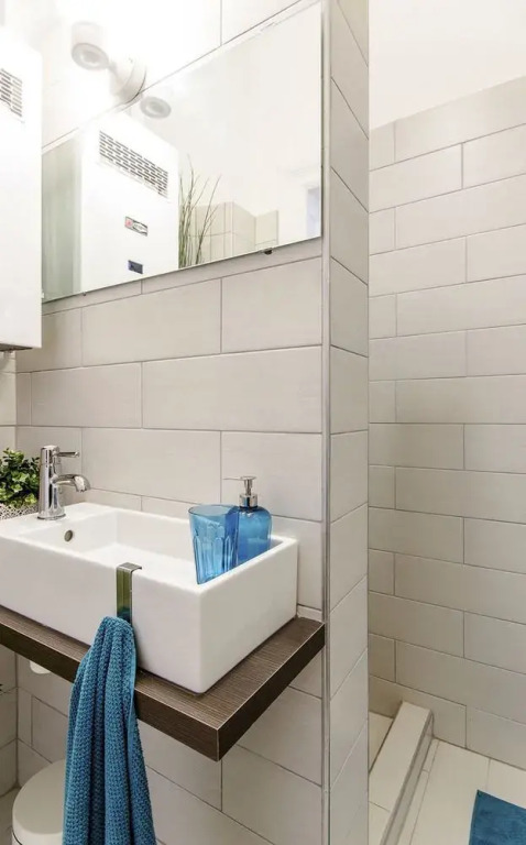 Lavender Apartment