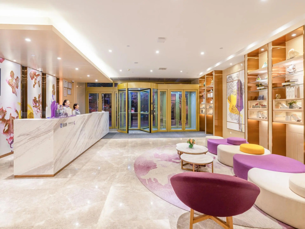 Lavande Hotel (Jinan Station Jiluo Road Subway Station Branch)