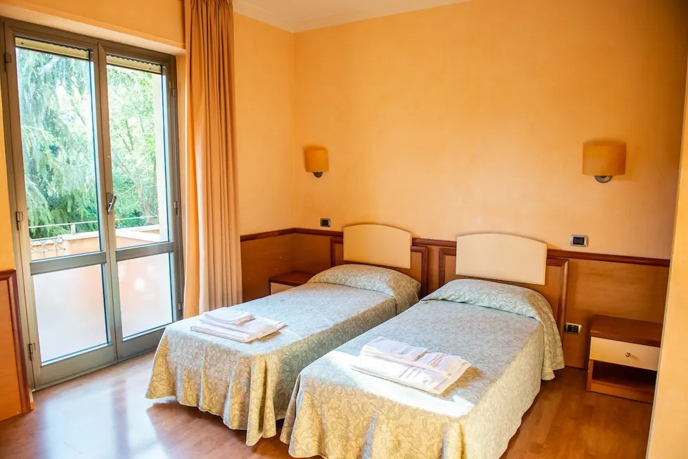 Settecolli Sport Hostel - Double Room 109
