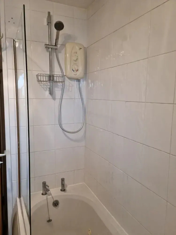 Superb 2 Bedroom Flat Tillicoultry