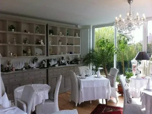 LA VILLA Hôtel-Restaurant