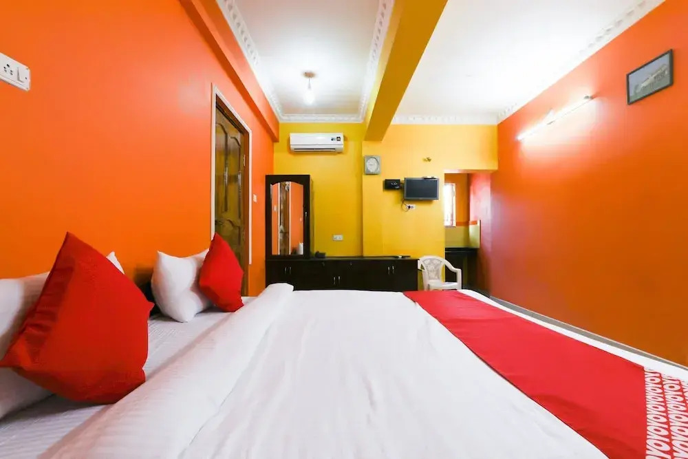 Blue Ocean Pearl by OYO Rooms