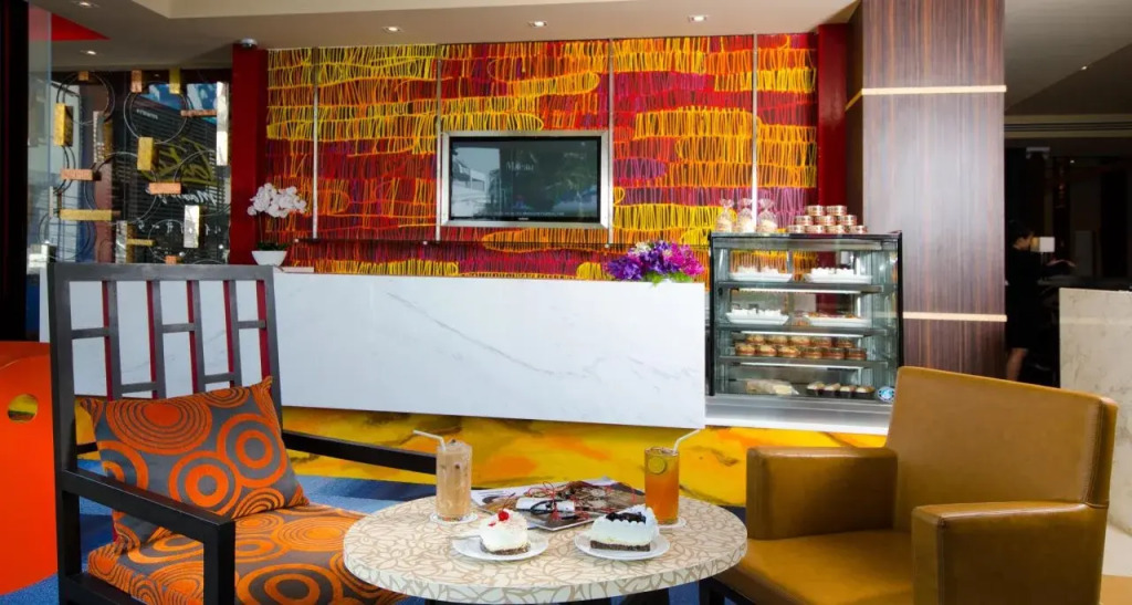 Tongtara Riverview Hotel