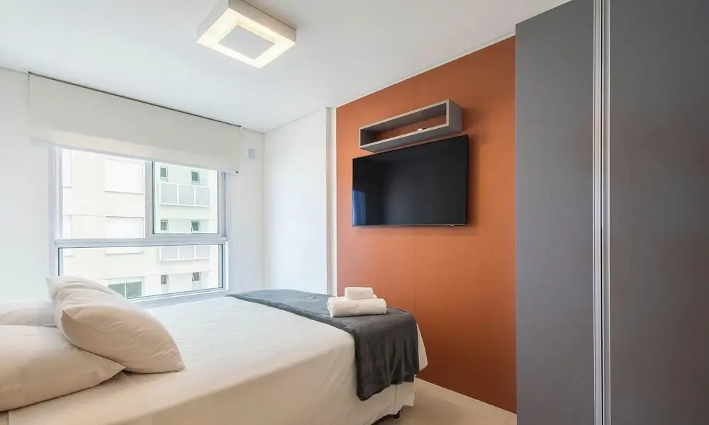 Seafront Condominium With Pool - SHC