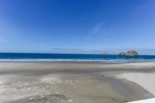 The Oceanside Inn
