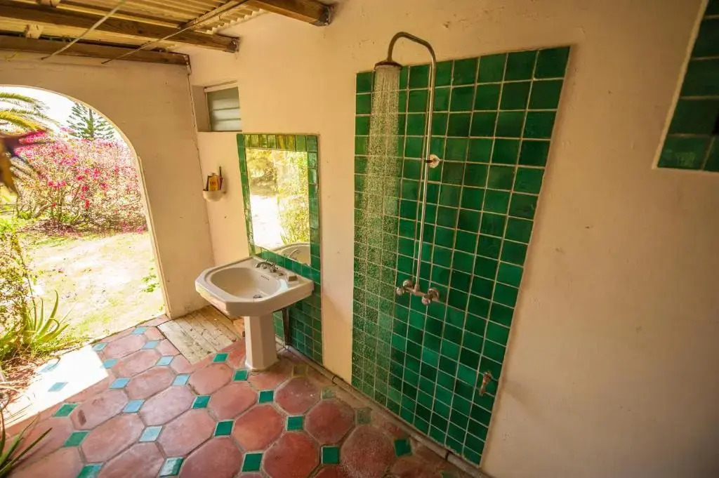 Kristal Inn Cottage Caraïbes