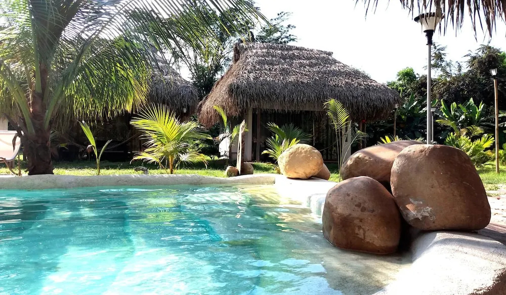 COCONUT TARAPOTO - ECO RESORT