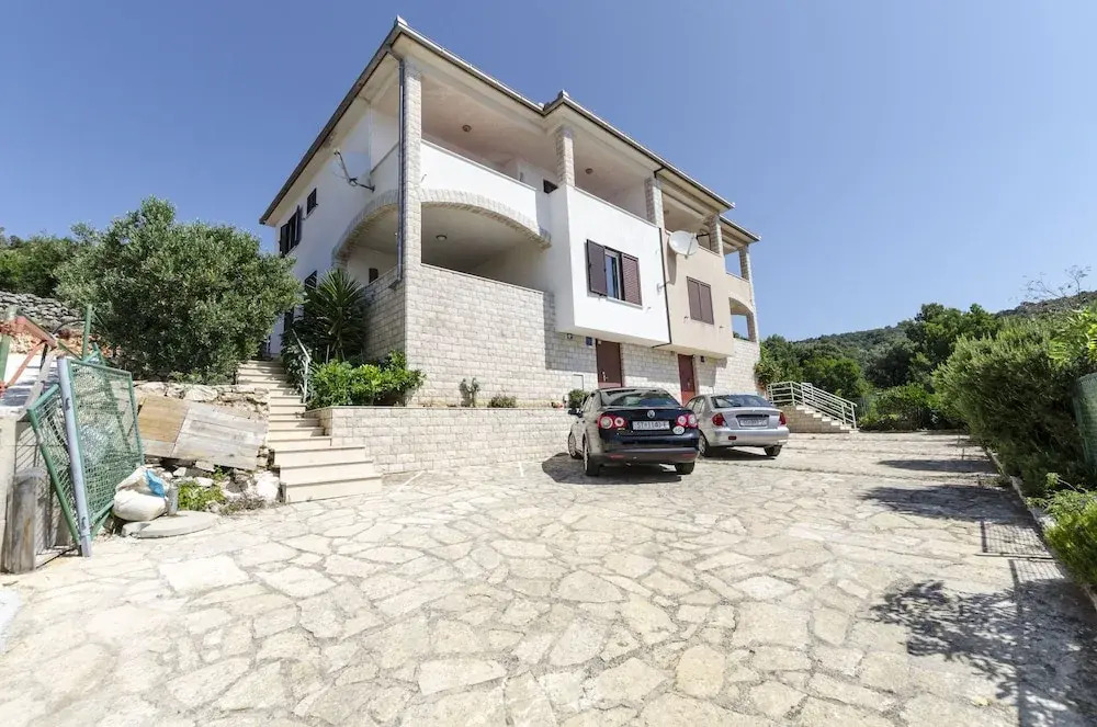 Apartments Ante