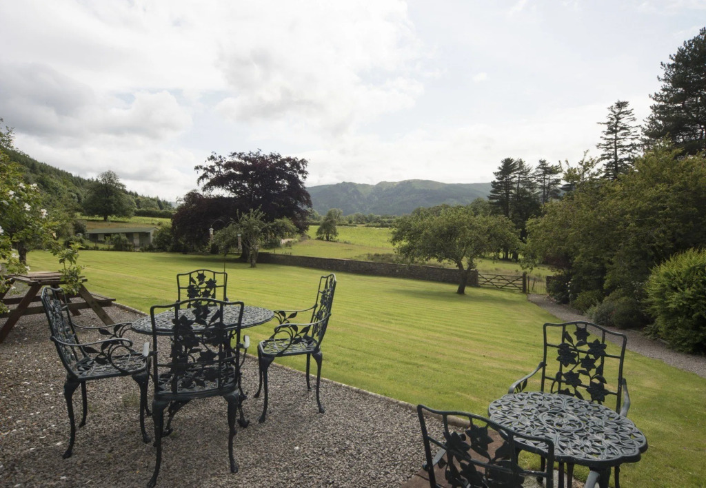 Ravenstone Lodge Country House Hotel