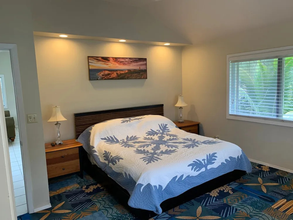 Waimanalo Beach Cottages