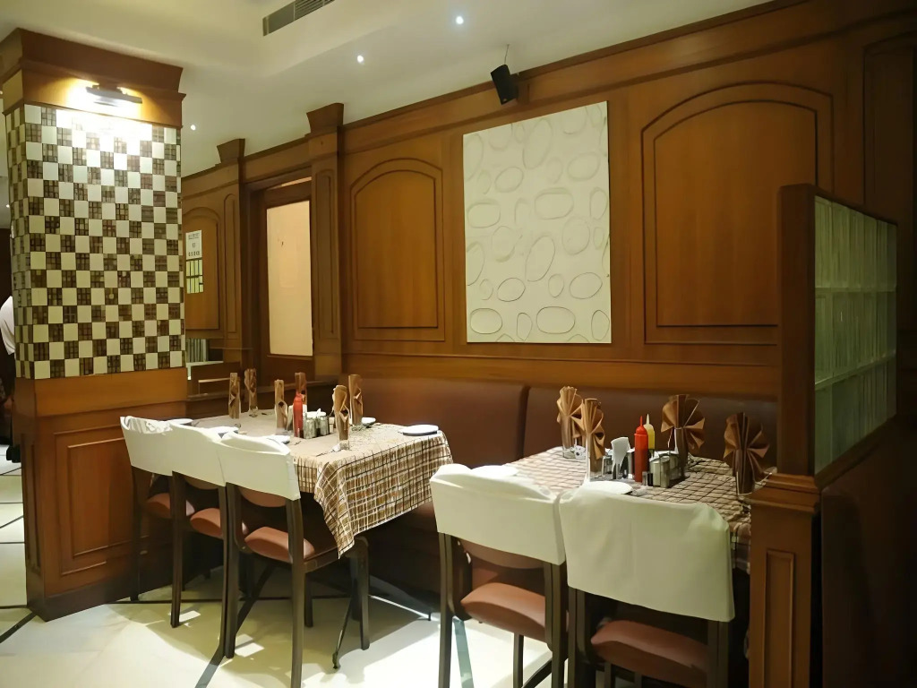 Hotel Maurya Residency