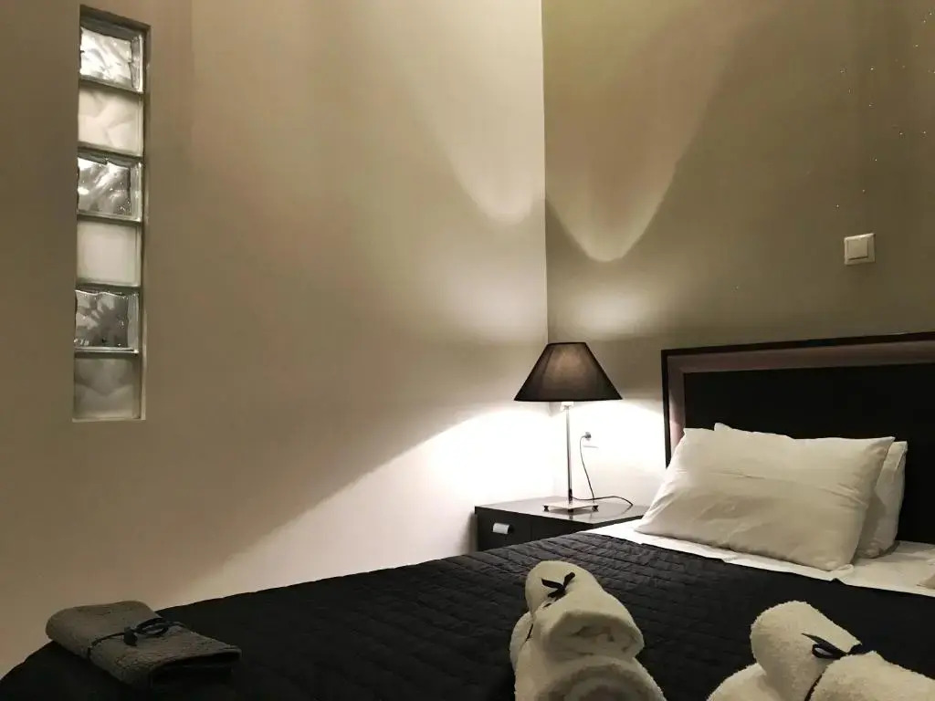 Luxurious mini suite in Athens center