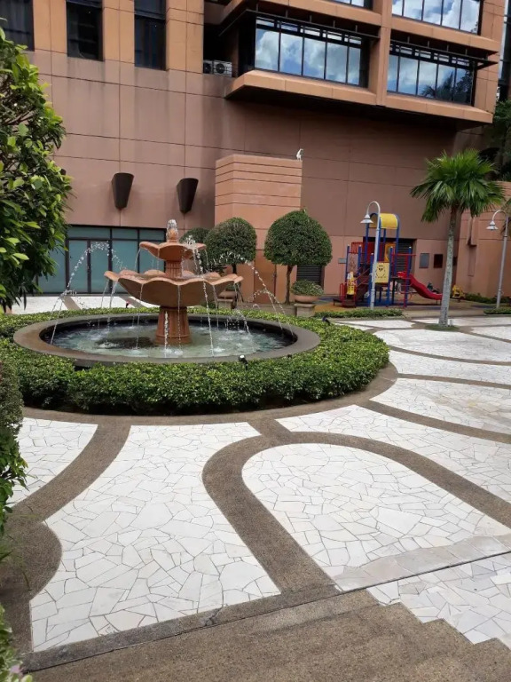 Accurate Service suites times Square kl