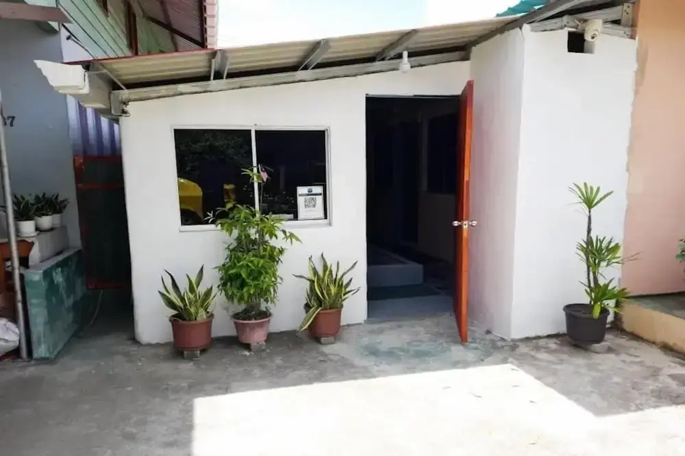 OYO Home 90333 Tiny Room Homestay