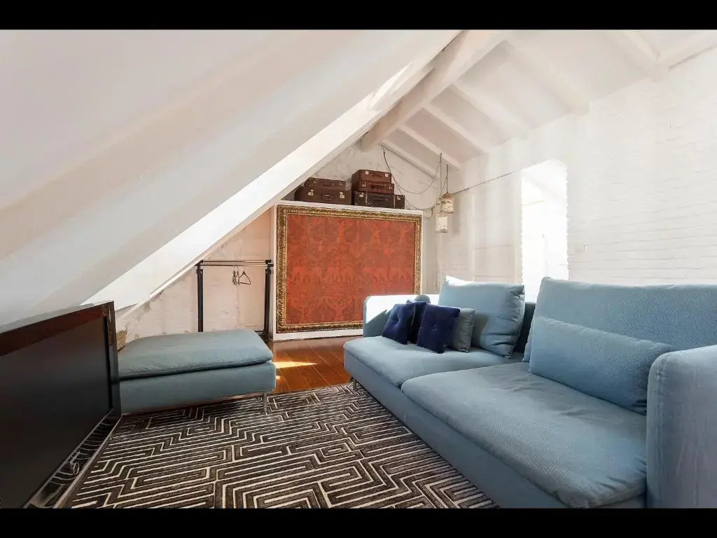 LovelyStay - Distinctive & Unique Apartment next to Sé Cathedral of Lisbon - 5 min to Chiado