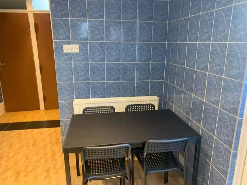 Immaculate 7-bed House in London