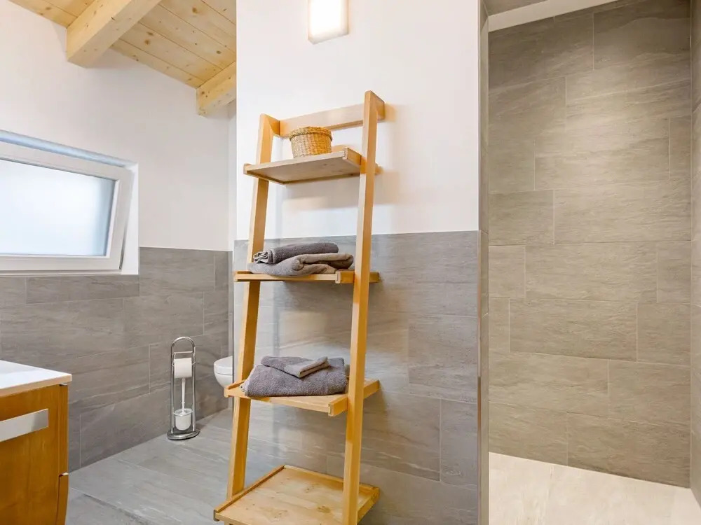Pleasant Apartment in Mühlbach Near Ski Lift