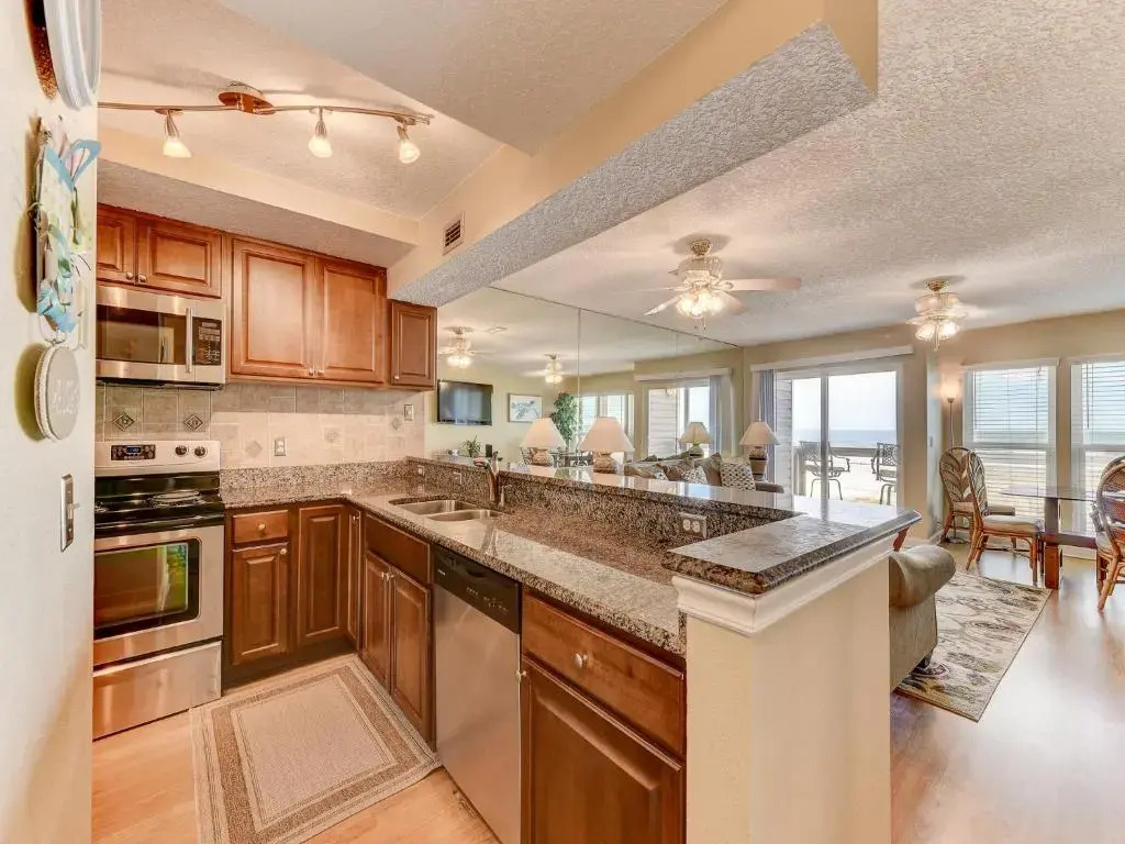 Surfside Six E, 2 Bedrooms, Ocean Front, Sleeps 6, Wireless Internet