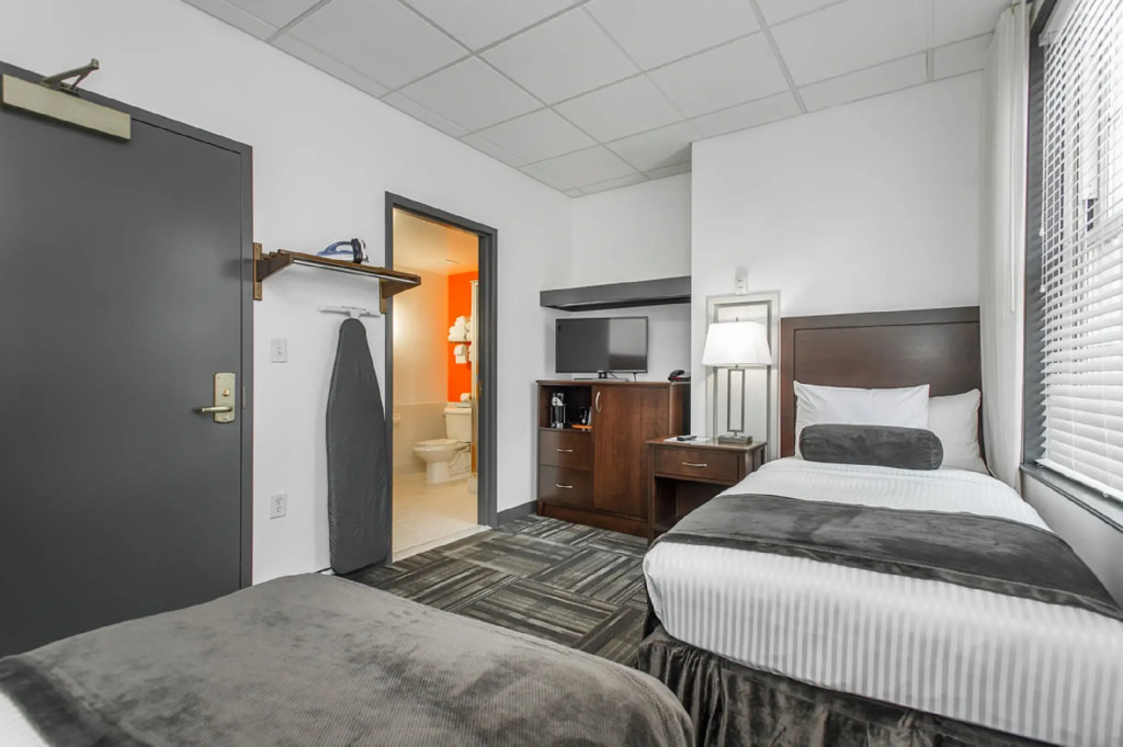 Hotel 140