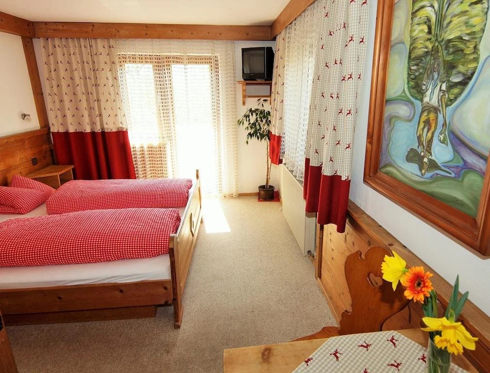 Hotel Iris