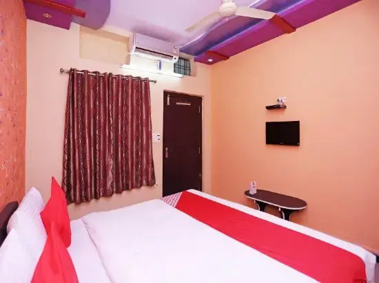 Naman Palace by OYO Rooms